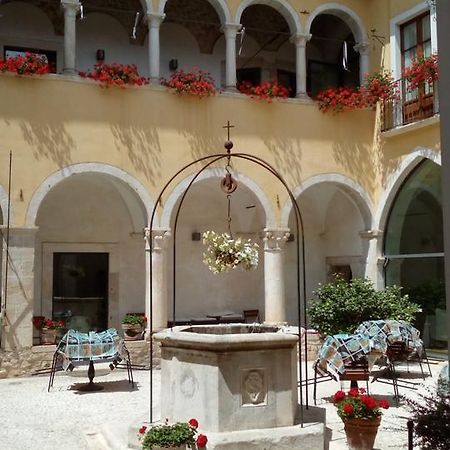 Grancia Dei Celestini Bed & Breakfast Sulmona Exterior photo